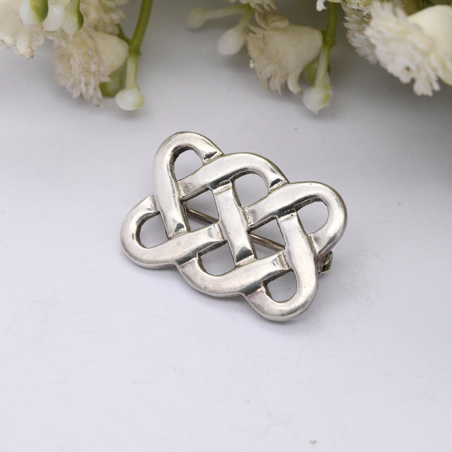 Vintage Scottish Sterling Silver Brooch - Small Celtic Knot Design