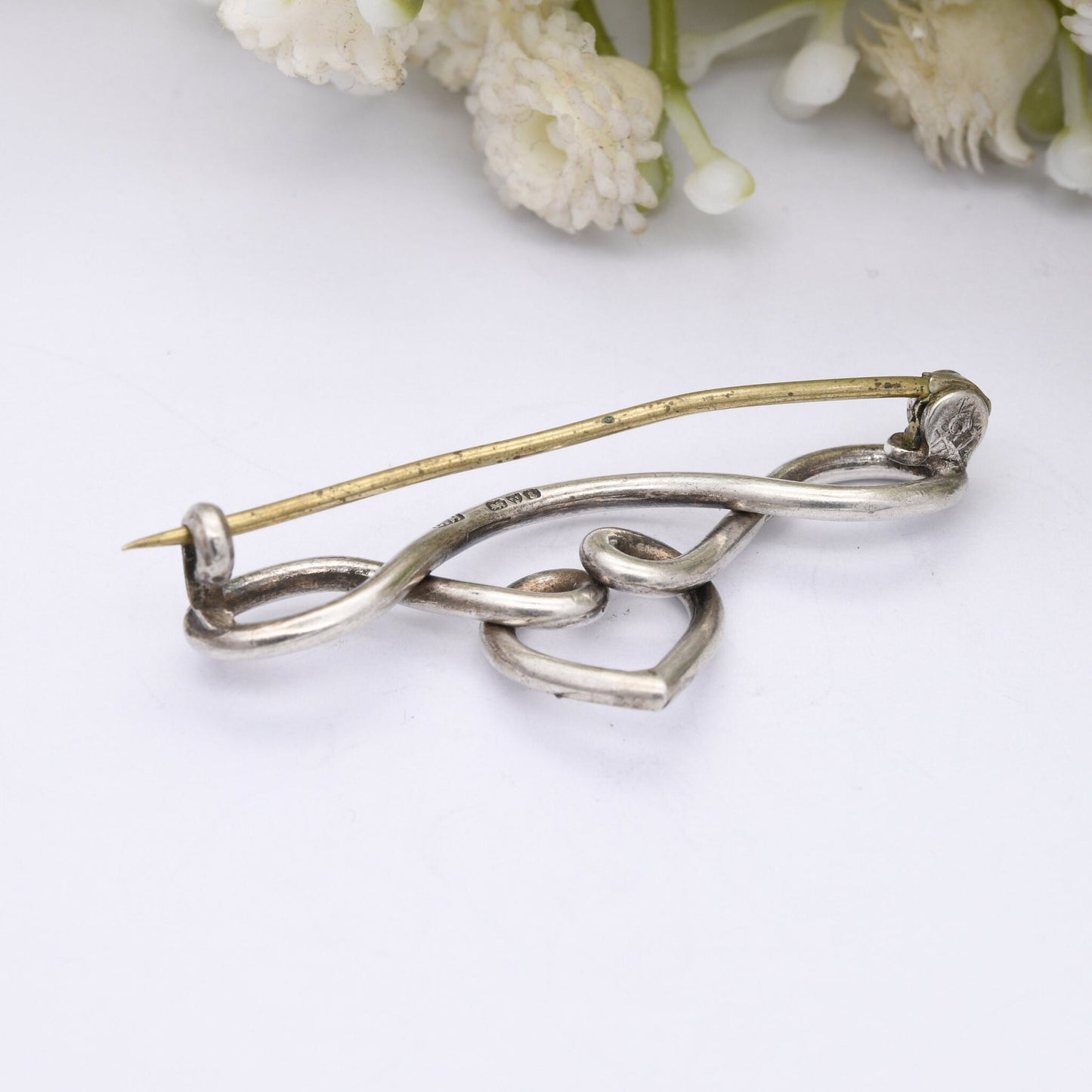 Antique Charles Horner Edwardian Twisted Heart Bar Brooch 1905 - Pretty Minimalist Silver Jewellery | Chester Hallmarks
