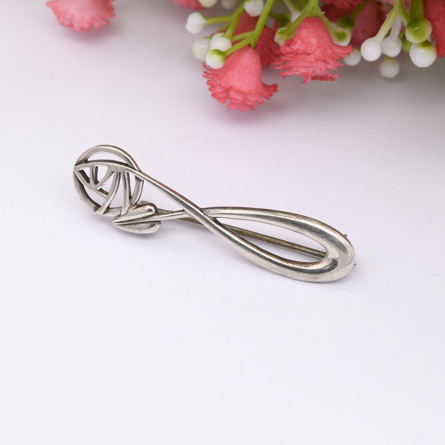 Vintage Carrick Scottish Rose Sterling Silver Brooch - Mackintosh Stained Glass Window Style | Celtic Flower Design