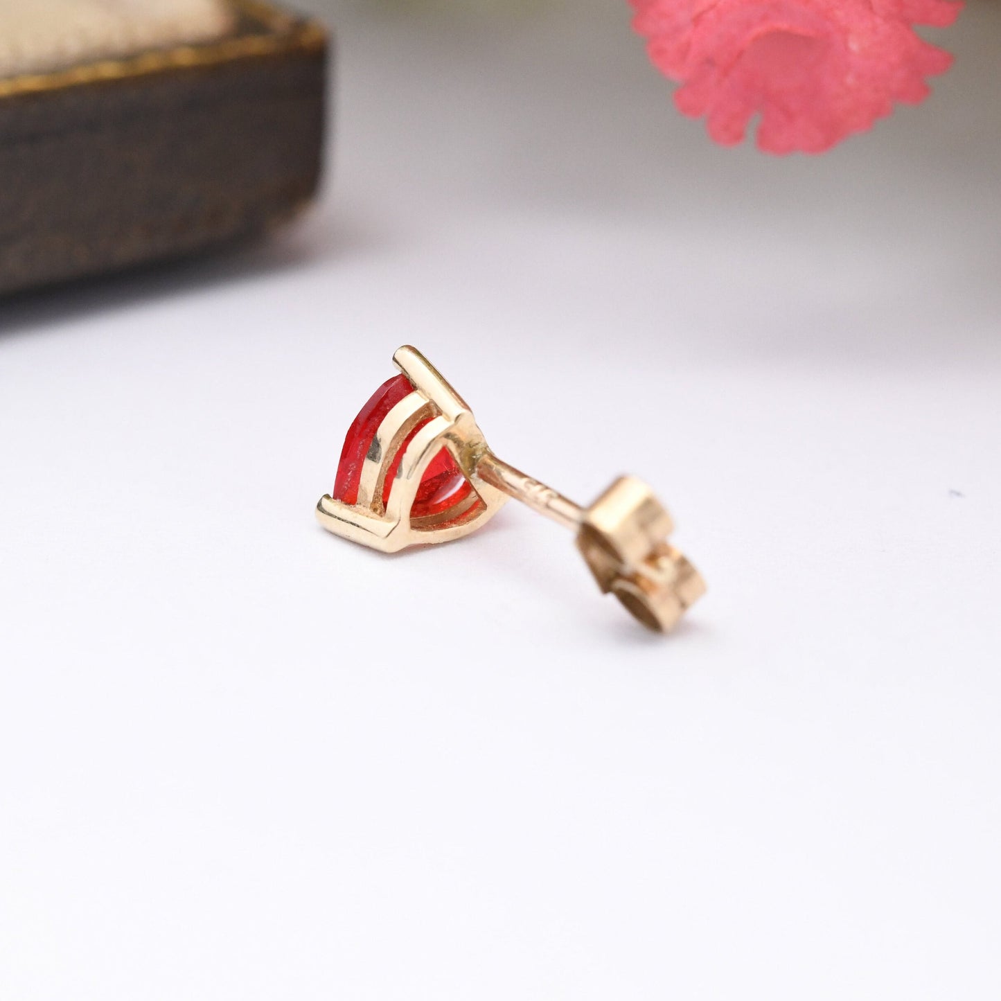 Vintage 9ct Gold Heart Single Stud Earring with Red Stone and Butterfly Back