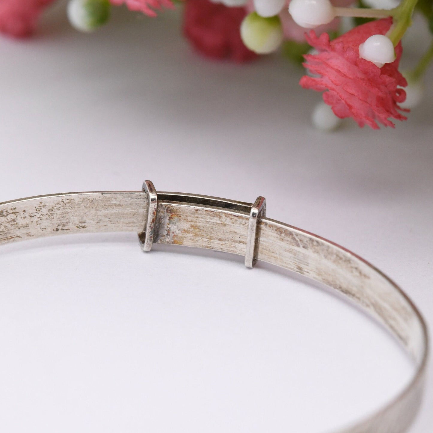 Vintage Sterling Silver Baby Bangle Bracelet - Expanding Child Bangle | Diamond Cut Stripes Design