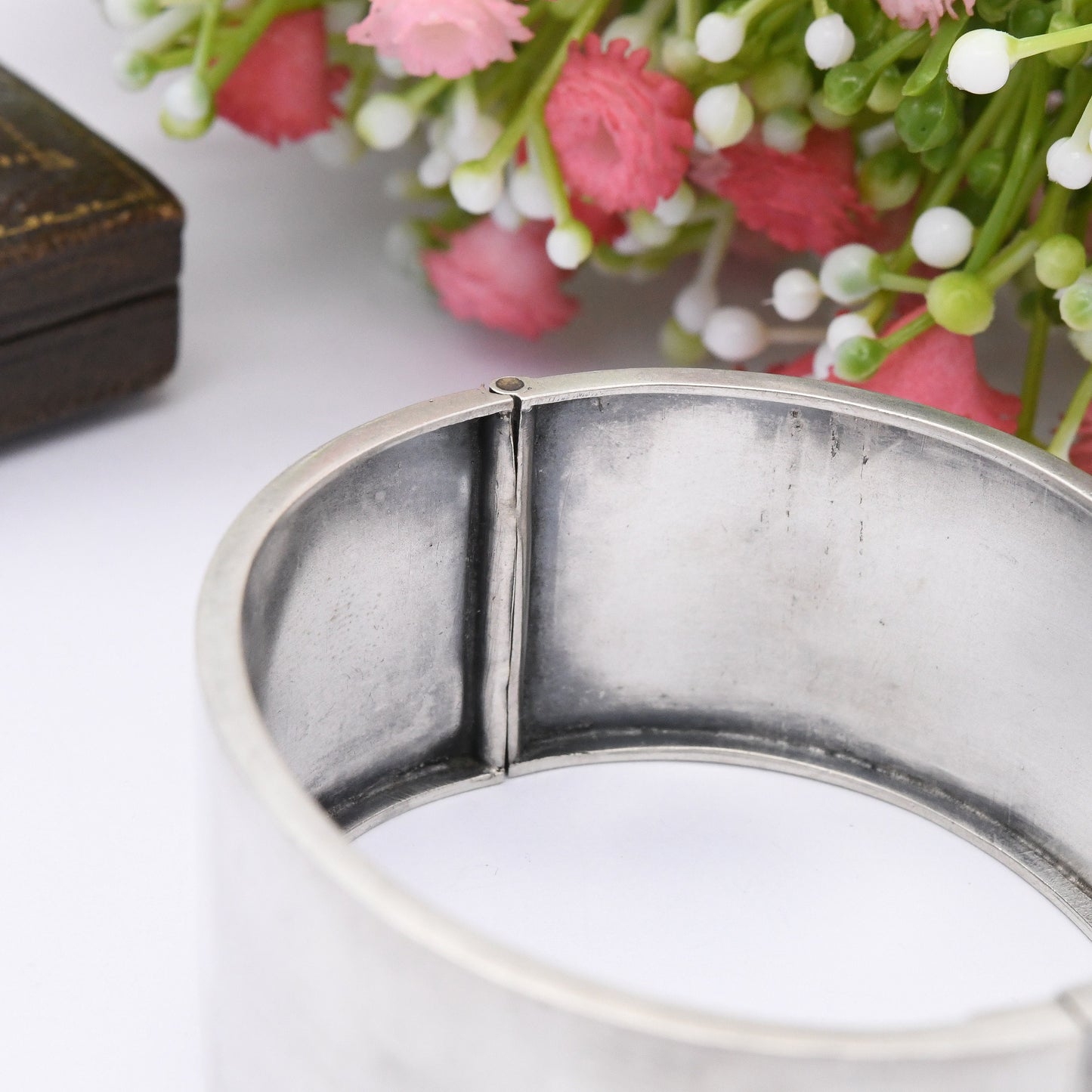 Antique Victorian Silver Aesthetic Bangle with Heron and Reed Design