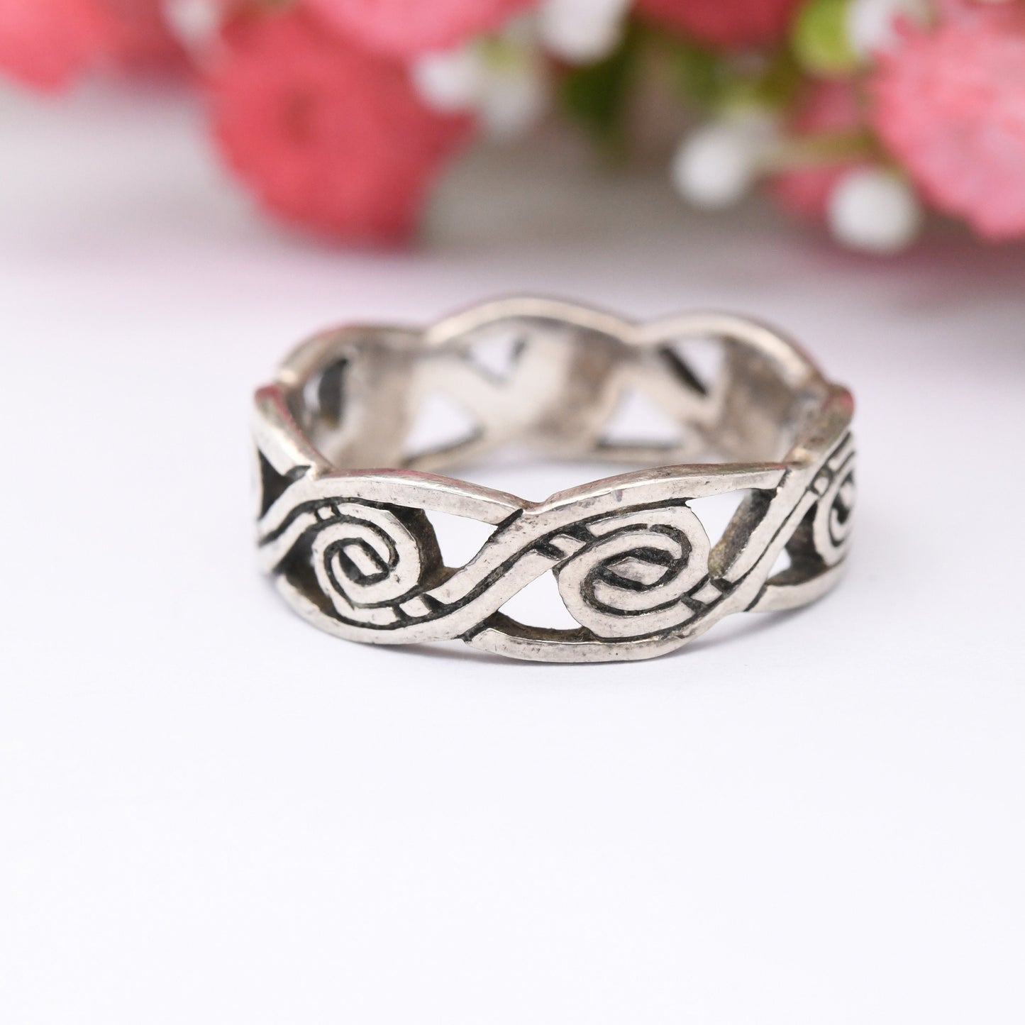 Vintage Sterling Silver Twisted Band Ring - Openwork Woven Knotted Band | Unisex Minimalist Jewellery | UK Size - P | US Size - 7 3/4