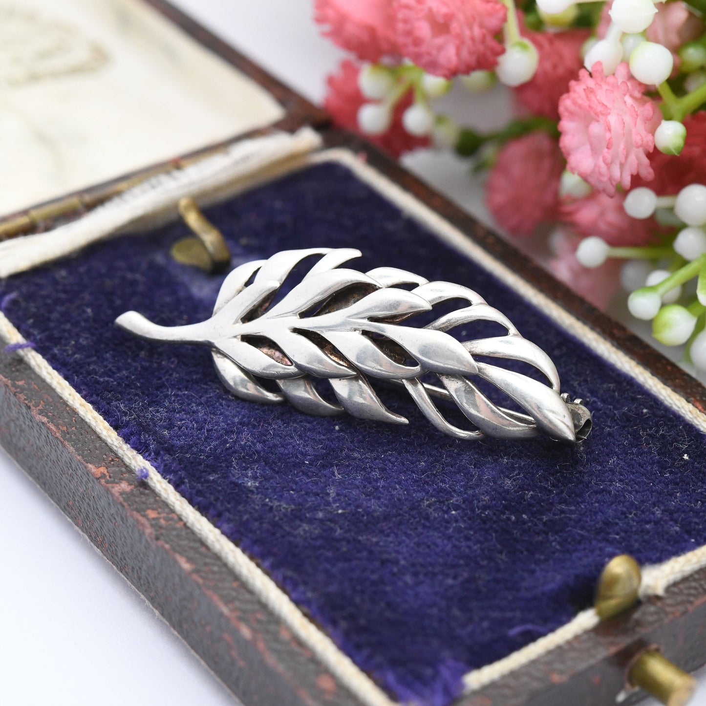 Vintage Sterling Silver Figural Leaf Brooch - Minimalist Solid Silver Gift | Overlapping Two Leaf Design | Everyday Brooch