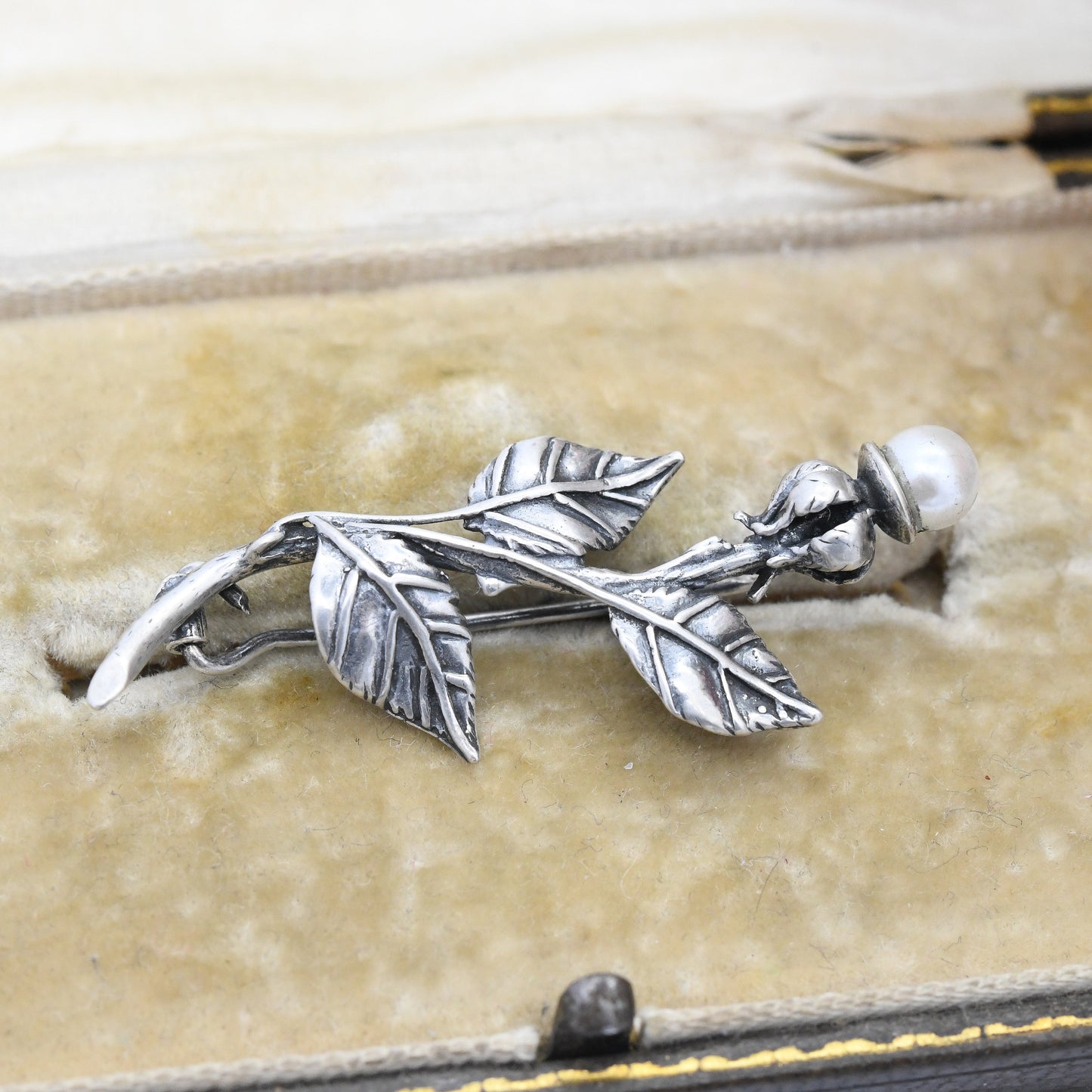 Vintage European Silver Faux Pearl Flower Brooch - Mid-Century Leaf Floral Design | Pretty Gift Jewellery for Her