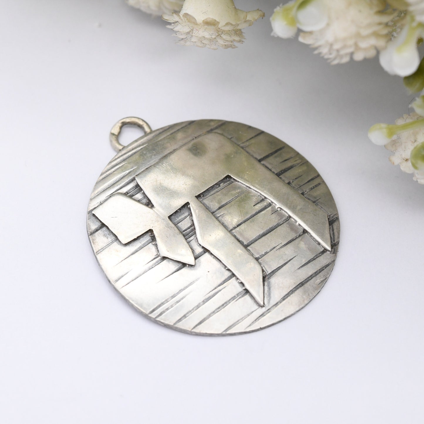 Vintage Israel Sterling Silver Chai Symbol Pendant - Hebrew Hai Life Jewellery | Mid-Century Israeli Silver