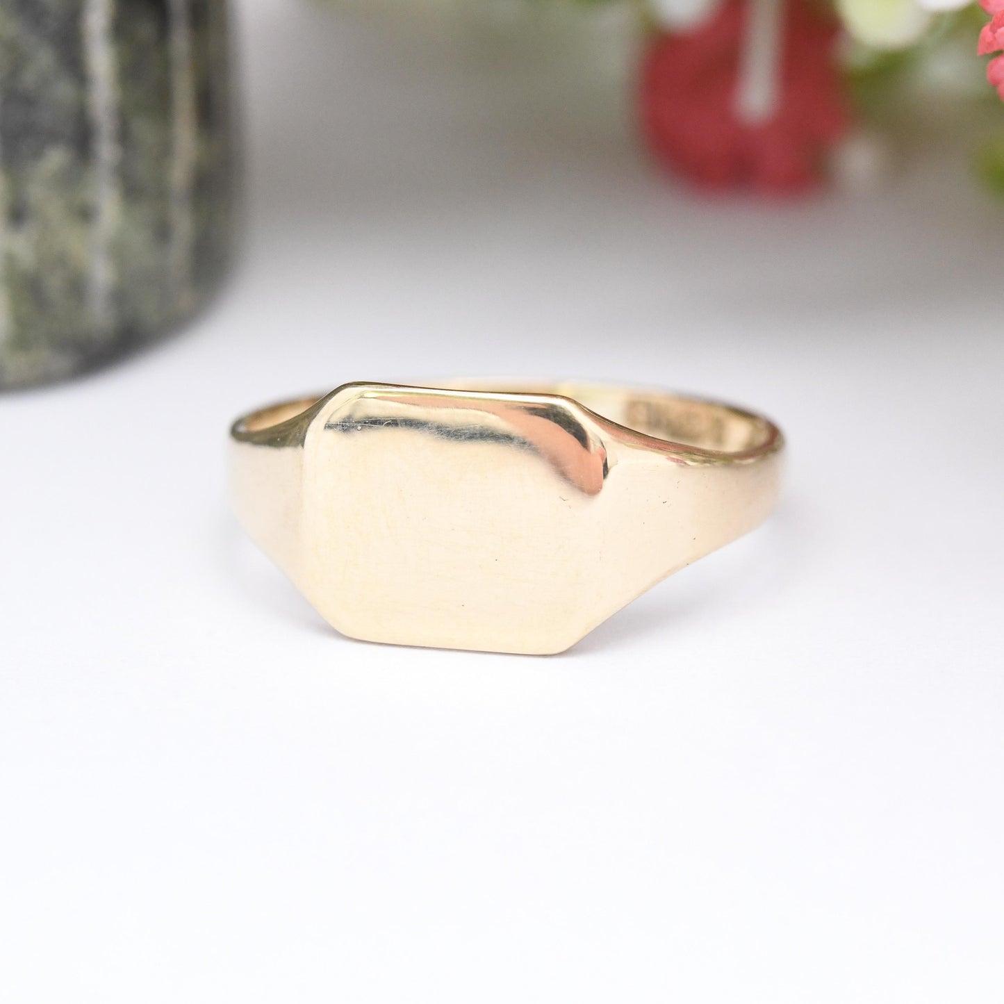 Vintage 9ct Gold Signet Ring S&Co - True Vintage Solid Gold Ring Unisex Everyday Gold Jewellery Gift for Him | UK Size - R | US Size - 8 1/2