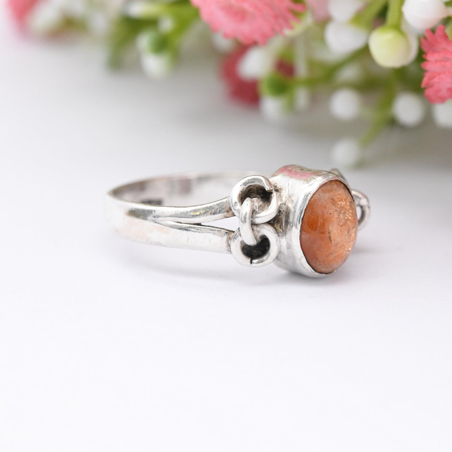 Vintage Sterling Silver Chain Link Ring with Orange Stone - Unusual Gemstone Cabochon | UK Size - P 1/2 | US Size - 8
