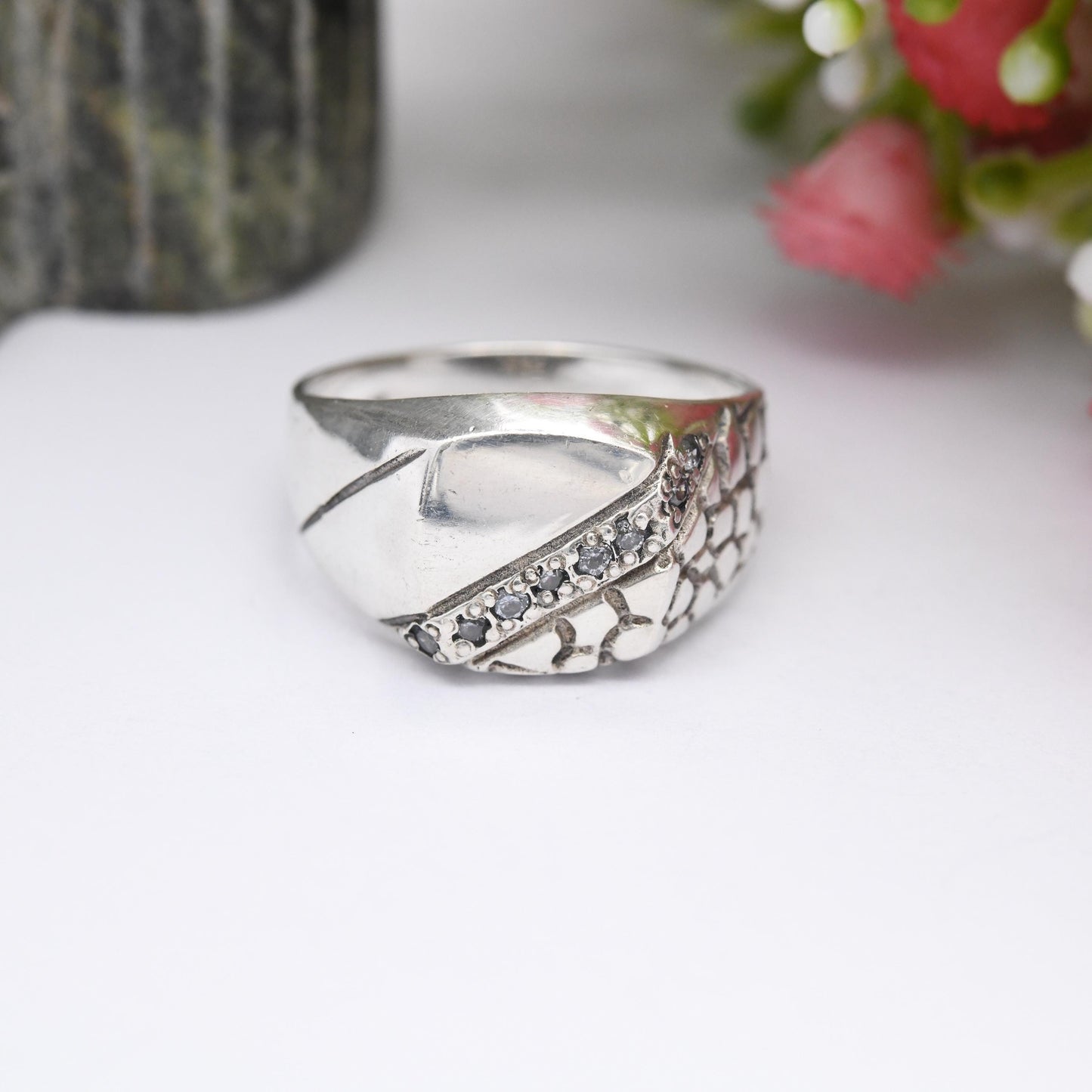 Vintage Sterling Silver Signet Ring with Clear Stones - Mid-Century Brutalist Textured Chunky Unisex | UK Size - V 1/2 | US Size - 10 3/4