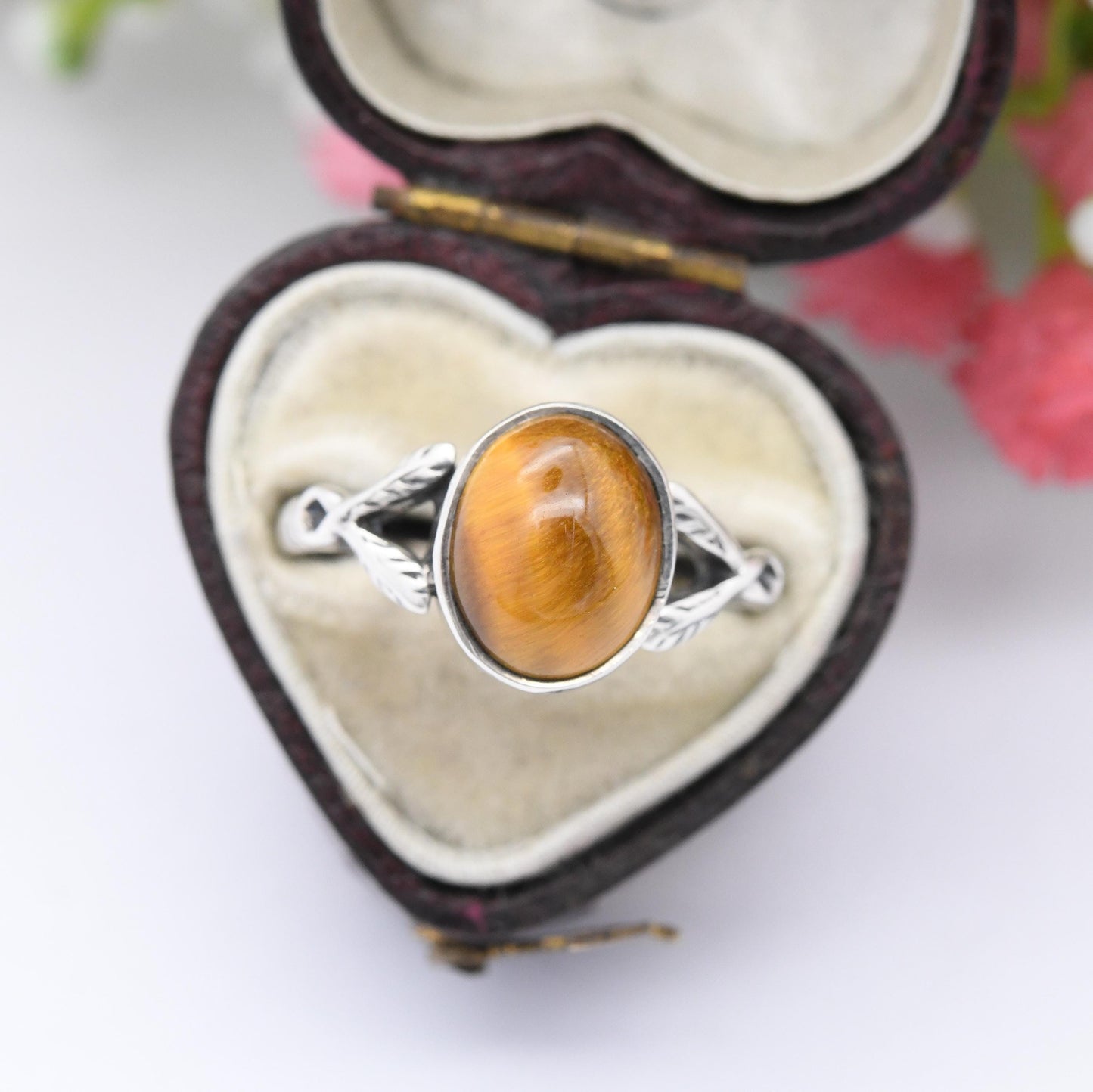 Vintage Sterling Silver Tiger's Eye Ring - Mid-Century Oval Cabochon Brown Gemstone Jewellery | UK Size - N 1/2 | US Size - 7