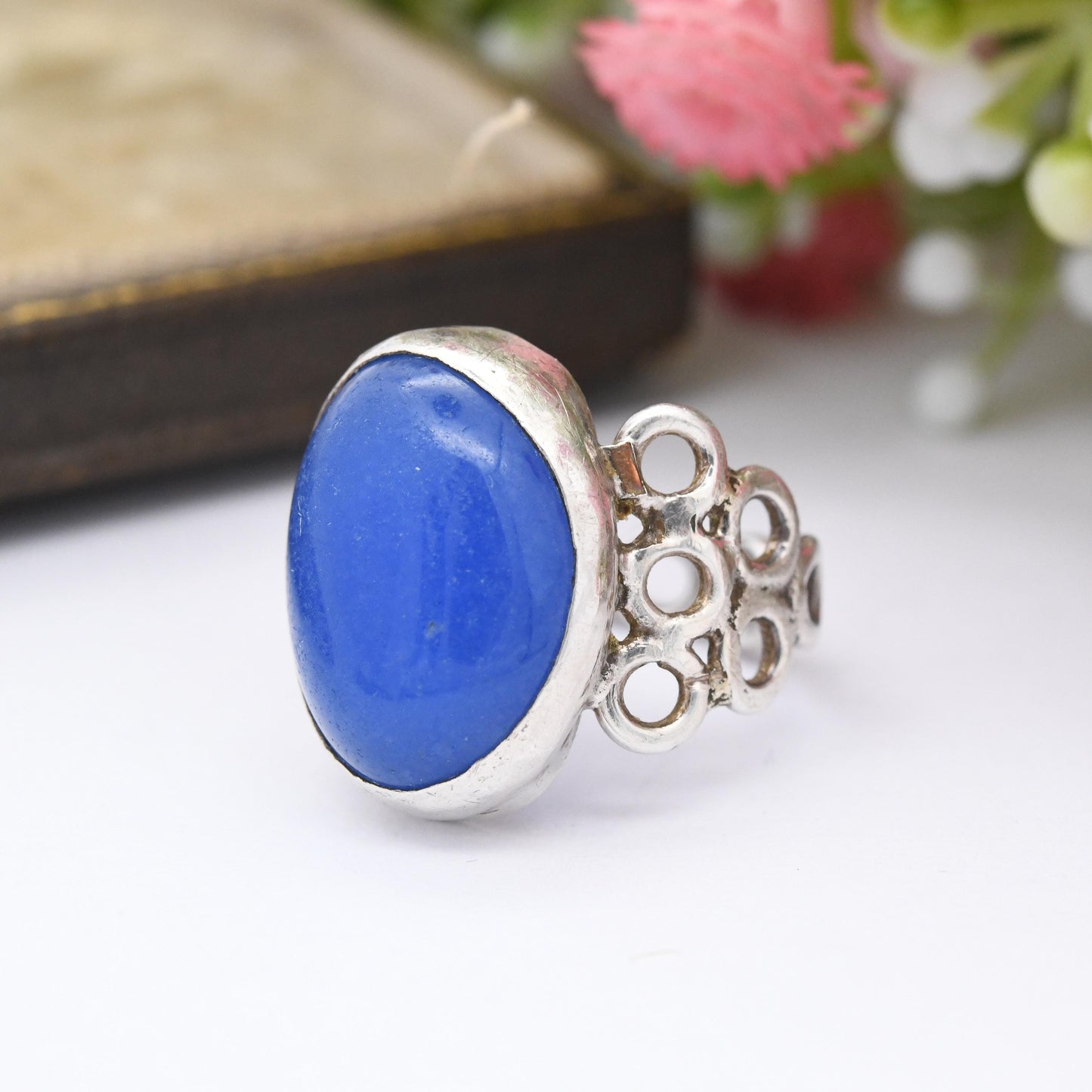 Vintage Blue Stone Ring with Bubble Band - Openwork Circle Design | Mid-Century Modernist Large Cabochon | UK Size - H | US Size - 3 1/4