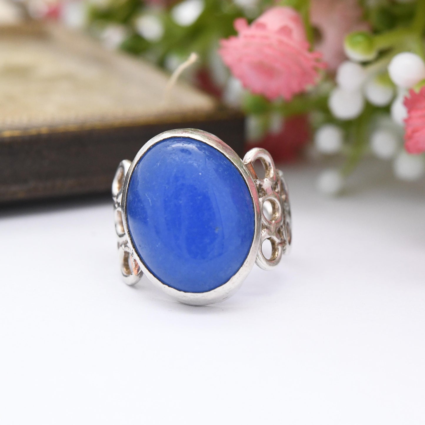 Vintage Blue Stone Ring with Bubble Band - Openwork Circle Design | Mid-Century Modernist Large Cabochon | UK Size - H | US Size - 3 1/4