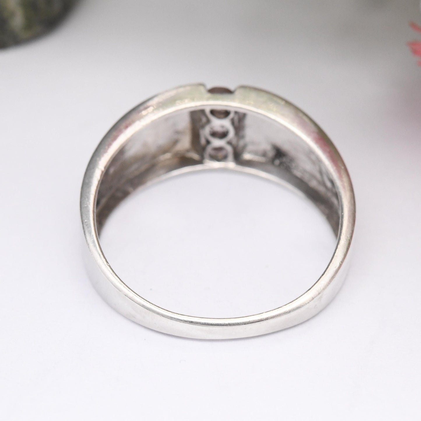 Sterling Silver Three Stone Ring - White Stone Minimal Ring Y2K | Flush Tension Setting | Large Size | UK Size - U | US Size - 10