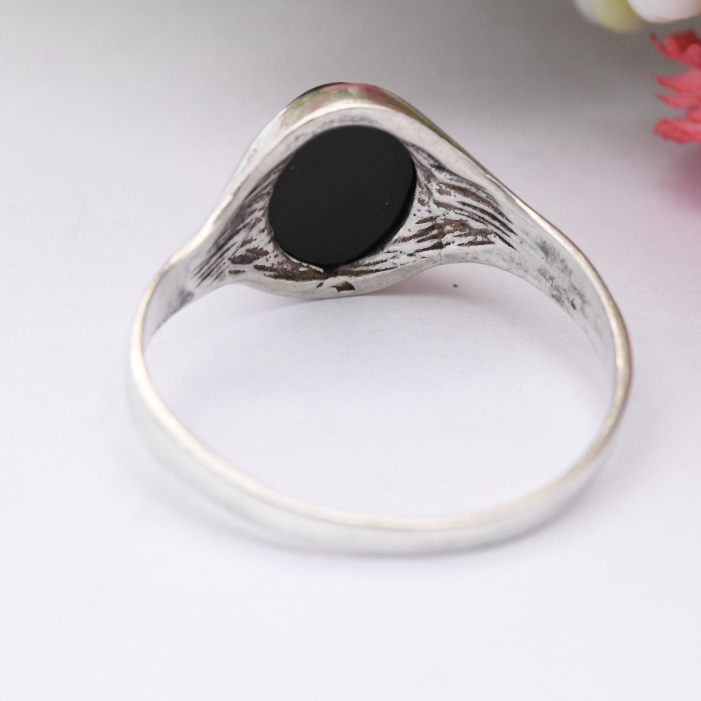 Vintage Sterling Silver Onyx Signet Ring - Black Gemstone Unisex Jewellery | Everyday Silver Ring | UK Size - R 1/2 | US Size - 9