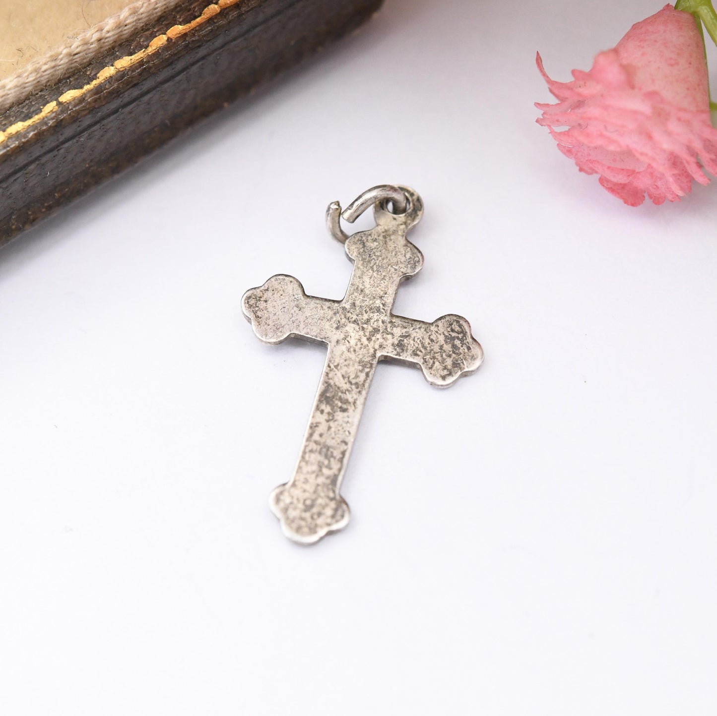 Vintage Sterling Silver Cross Pendant with Engraved Spiral S Pattern - Sweet Christening Jewellery Gift Present Christian Charm for Necklace