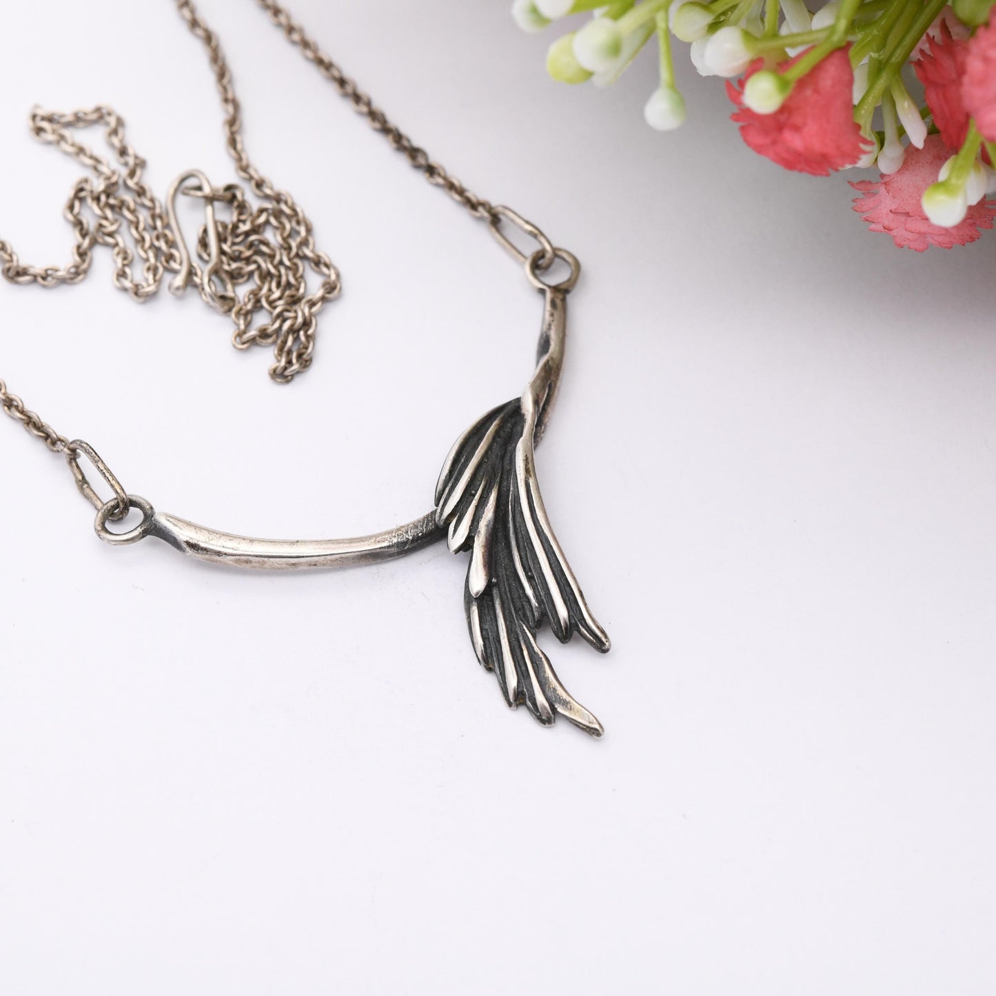 Vintage Mid-Century European Silver Leaf Pendant Necklace - Modernist Figural Integrated Pendant | Pretty Silver Jewellery Gift for Her