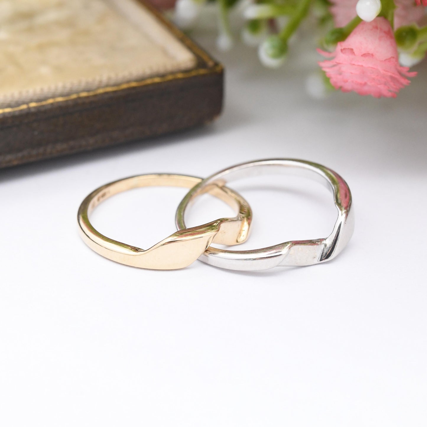 Vintage 9ct Gold Two Band Puzzle Ring - Two Tone White Gold Yellow Gold | Unusual Unisex Wedding Band | UK Size - M 1/2 | US Size - 6 1/2