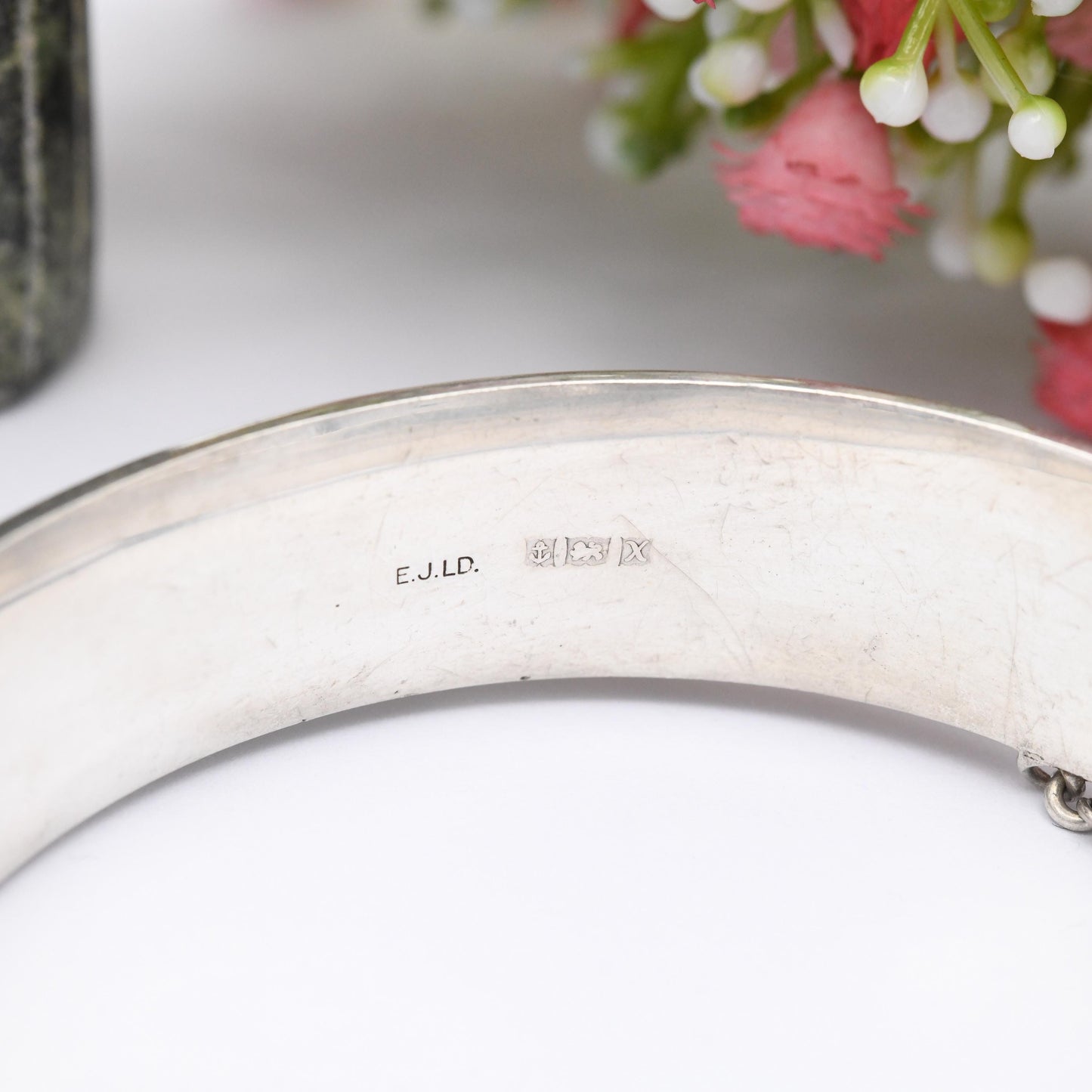 Vintage Excalibur Sterling Silver Bangle Bracelet 1972 Flower Design - Ornate Scrolling Floral Chunky Silver Jewellery with Safety Chain