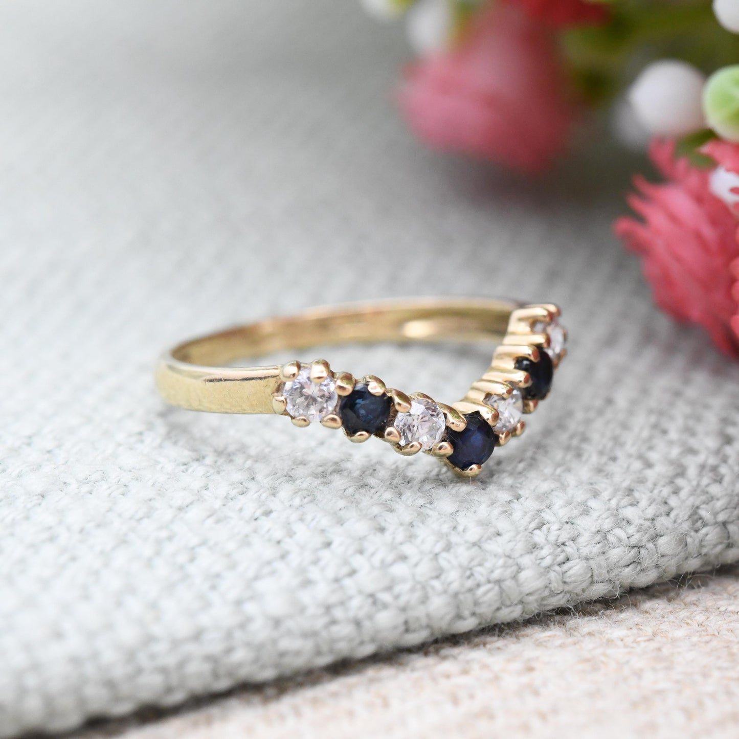 Vintage 9ct Gold Sapphire & Cubic Zirconia Wishbone Ring - CZ and Blue Engagement Ring Delicate Stacker | UK Size - I 1/2 | US Size - 4 1/2