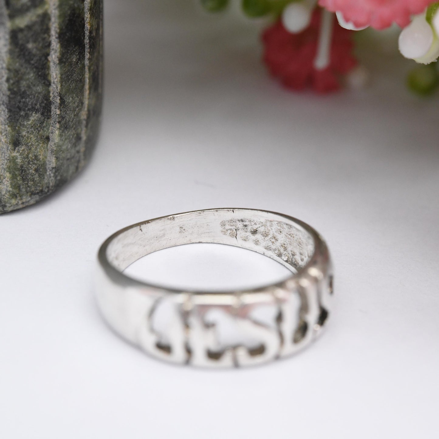 Vintage Sterling Silver Jesus Ring - Christian Unisex Gift Ring with Lettering | Religious Pinkie Ring | UK Size - M 1/2 | US Size - 6 1/4