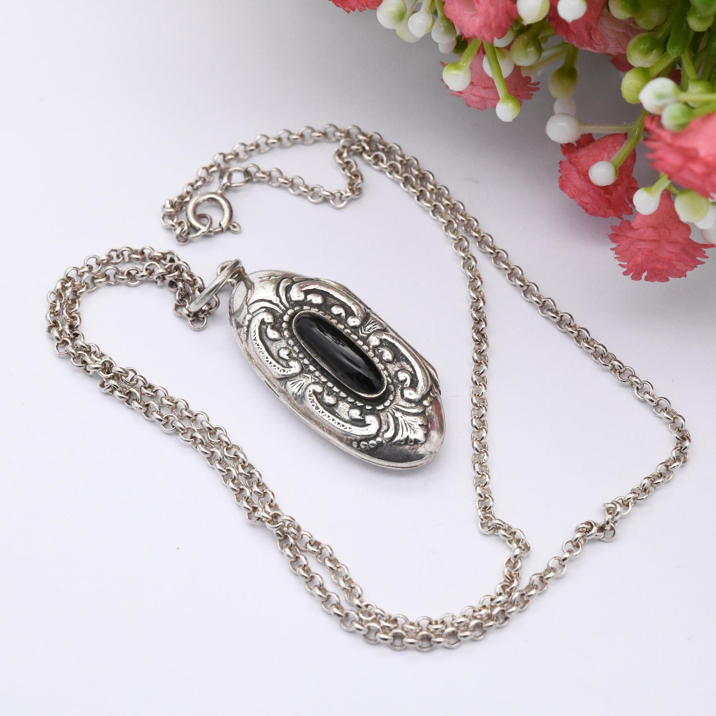 Vintage Sterling Silver Onyx Locket Pendant Necklace Ornate Design - Small Chunky Oval Shape | Long Rolo Cable Chain