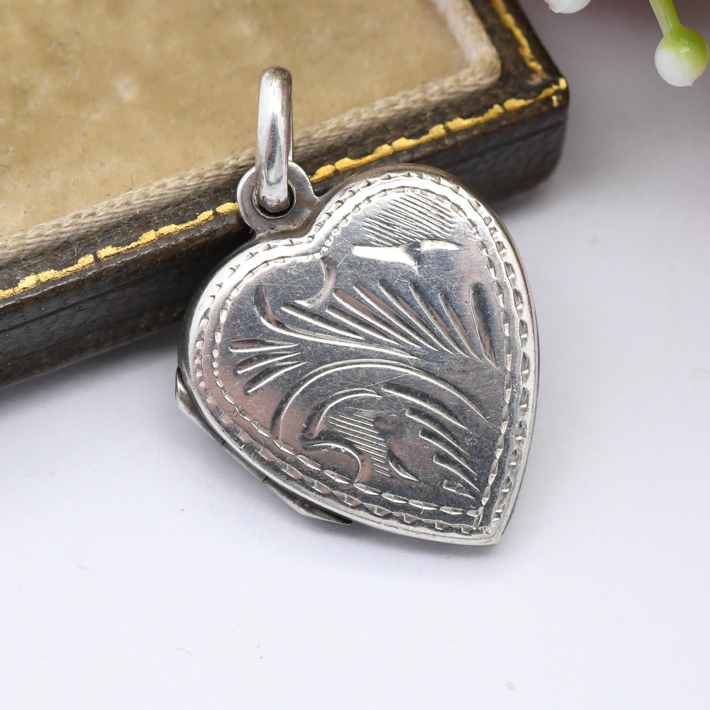 Vintage Sterling Silver Heart Locket Pendant with Engraved Feather Design - Love Heart Shape Locket Pretty Gift for Her Charm Necklace Stack
