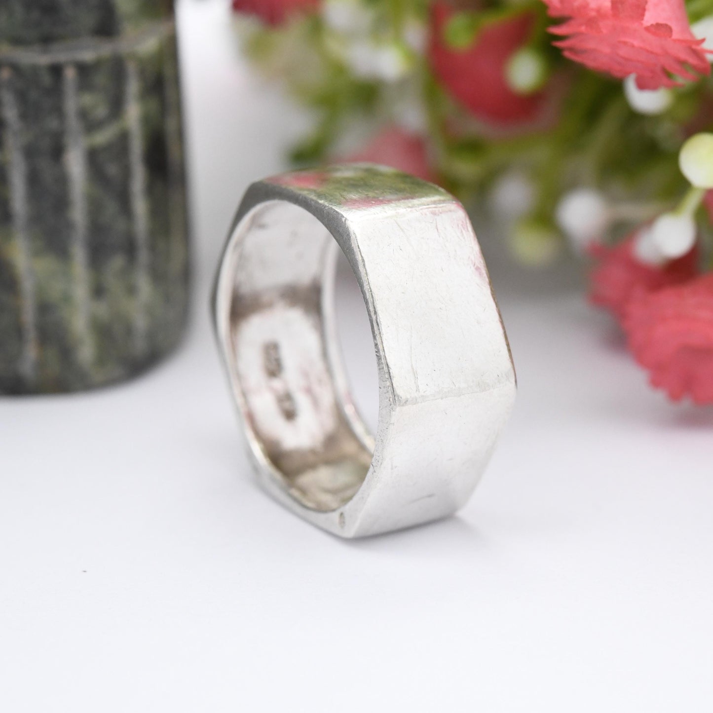 Vintage Sterling Silver Hexagonal Band Ring - Minimalist Nut Hardware Ring | Chunky Unisex Silver Jewellery | UK Size - T | US Size - 9 1/2