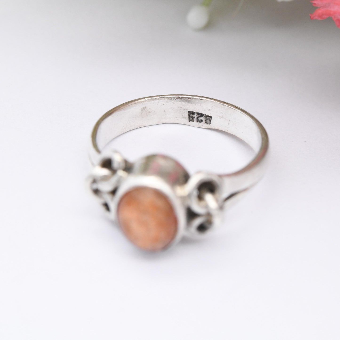 Vintage Sterling Silver Chain Link Ring with Orange Stone - Unusual Gemstone Cabochon | UK Size - P 1/2 | US Size - 8
