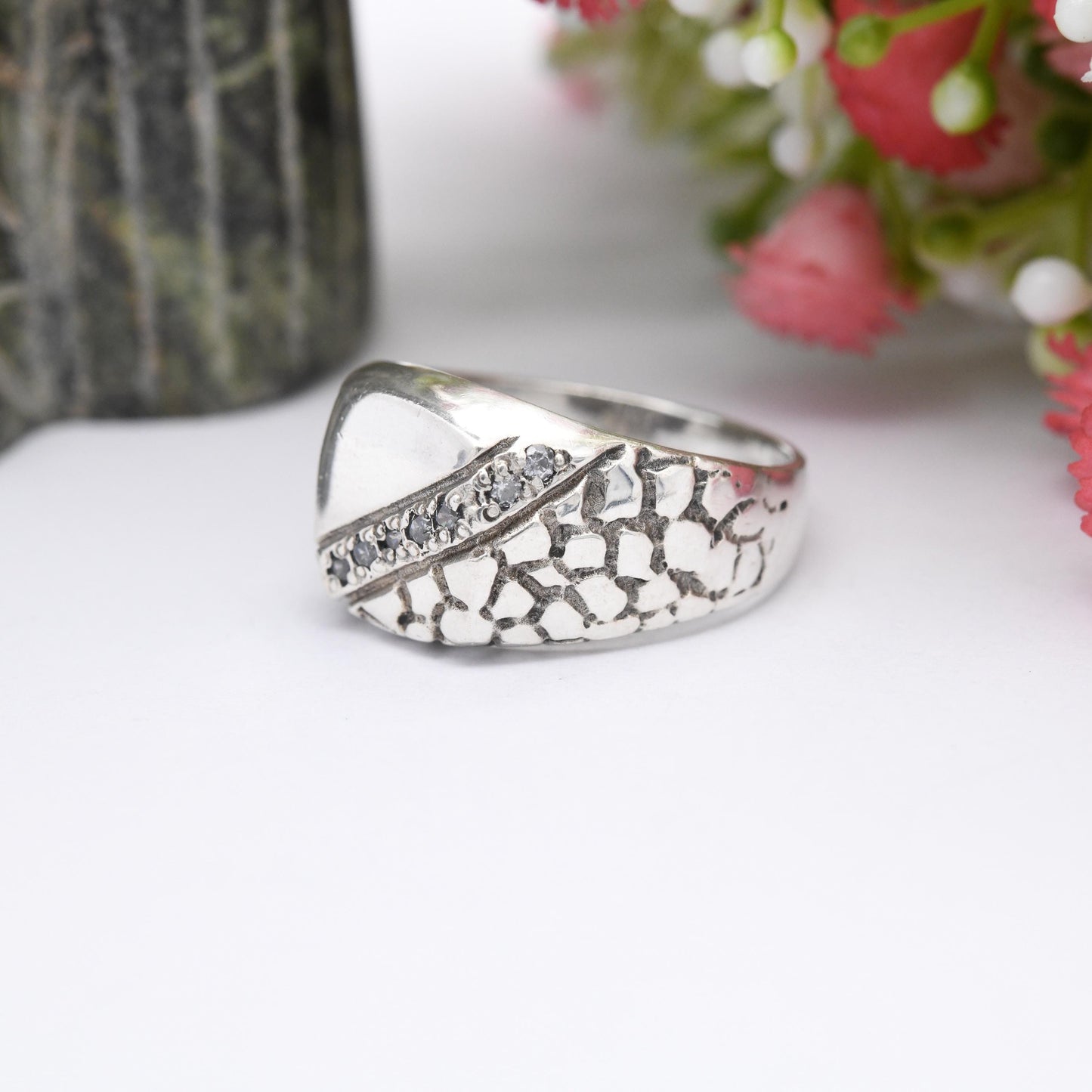 Vintage Sterling Silver Signet Ring with Clear Stones - Mid-Century Brutalist Textured Chunky Unisex | UK Size - V 1/2 | US Size - 10 3/4