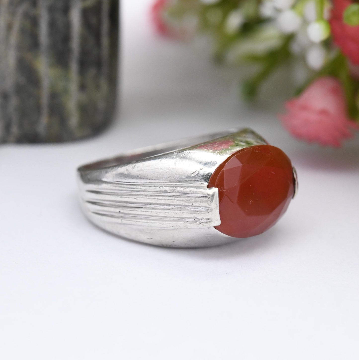 Vintage Sterling Silver Faceted Carnelian Ring - Chunky Mid-Century Modernist Red Stone Statement Ring | UK Size - Q 1/2 | US Size - 8 1/2