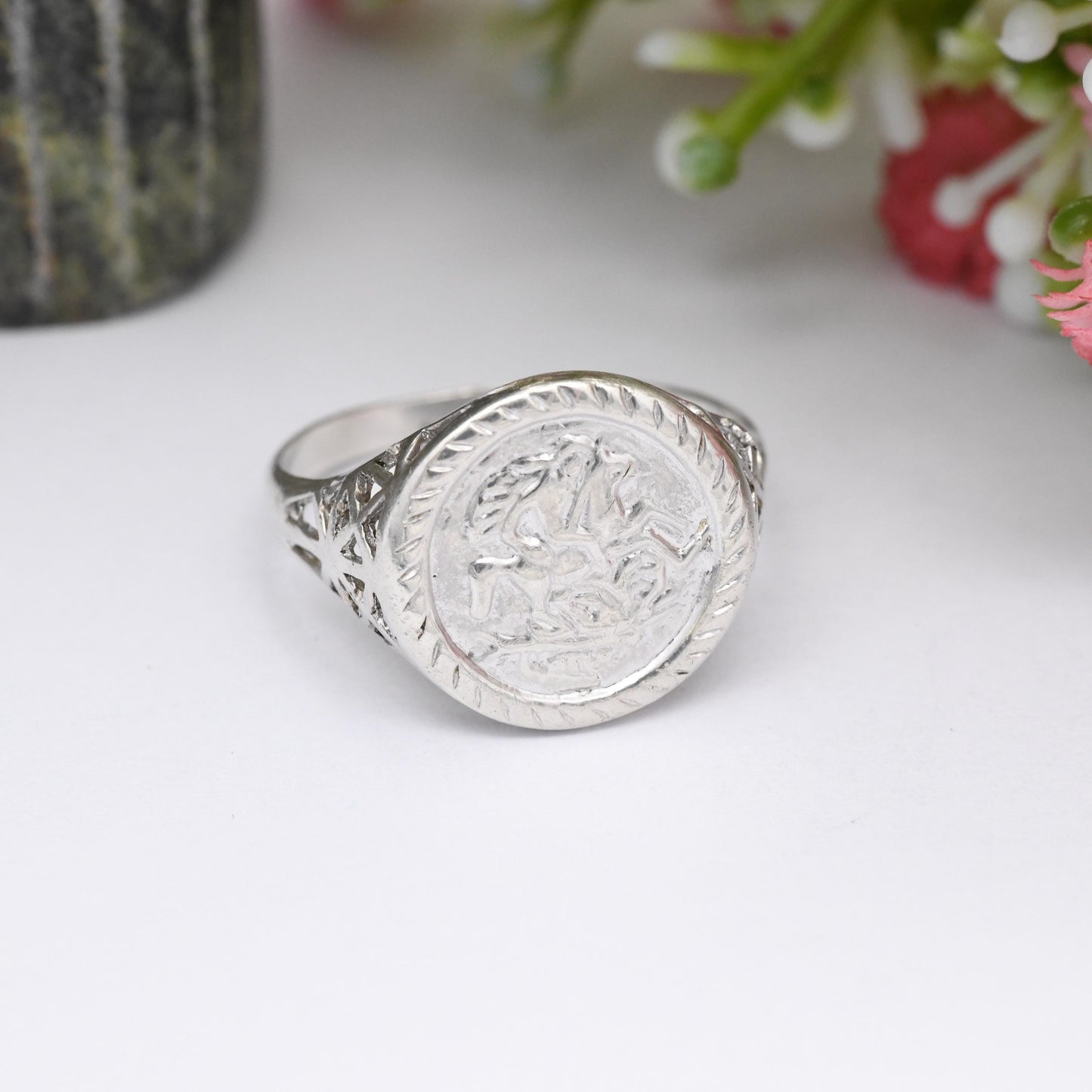 Vintage Sterling Silver Saint George and the Dragon Signet Ring - English Coin Theme Jewellery | Large Size | UK Size - V | US Size - 10 1/2