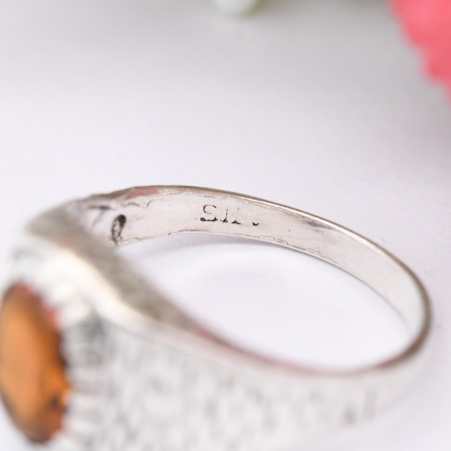 Vintage Sterling Silver Signet Ring with Orange Citrine Paste - Unusual Unisex Mid-Century Textured Silver Ring | UK Size - M | US Size - 6