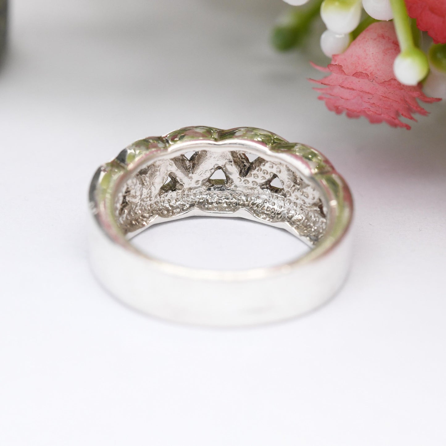 Vintage Sterling Silver CZ Crossed Band Ring - Y2K Chunky Sparkly Statement Ring | White Stones | UK Size - K 1/2 | US Size - 5 1/2