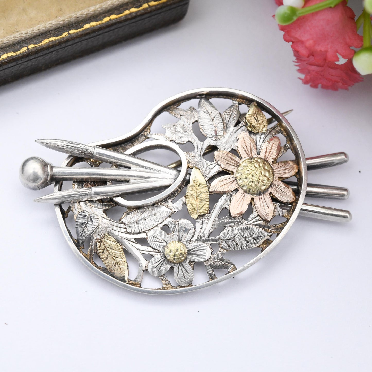 Antique Sterling Silver and Gold Paint Palette Brooch with Engraved Flower Design - Yellow Gold Rose Gold | Unusual Gift for Artist Painter
