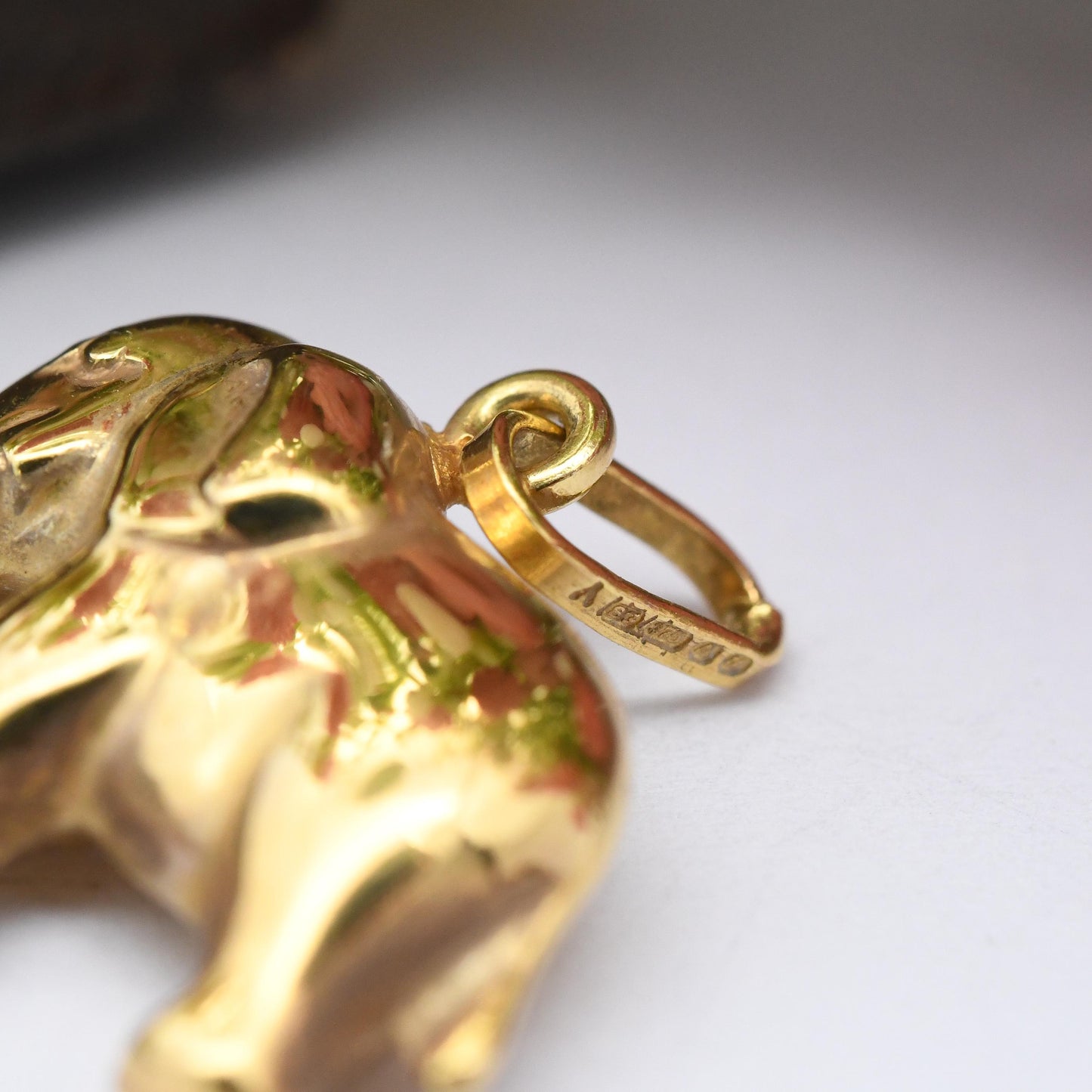 Vintage 9ct Gold Elephant Charm Pendant 1995 - Cute Gold Jewellery Gift | Novelty Animal for Charm Bracelet Charm Necklace