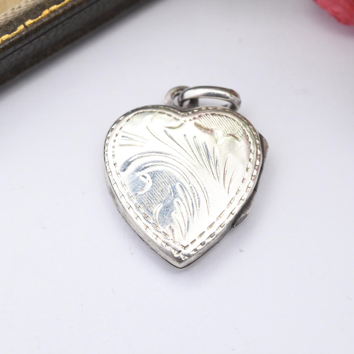 Vintage Sterling Silver Heart Locket Pendant with Engraved Feather Design - Love Heart Shape Locket Pretty Gift for Her Charm Necklace Stack