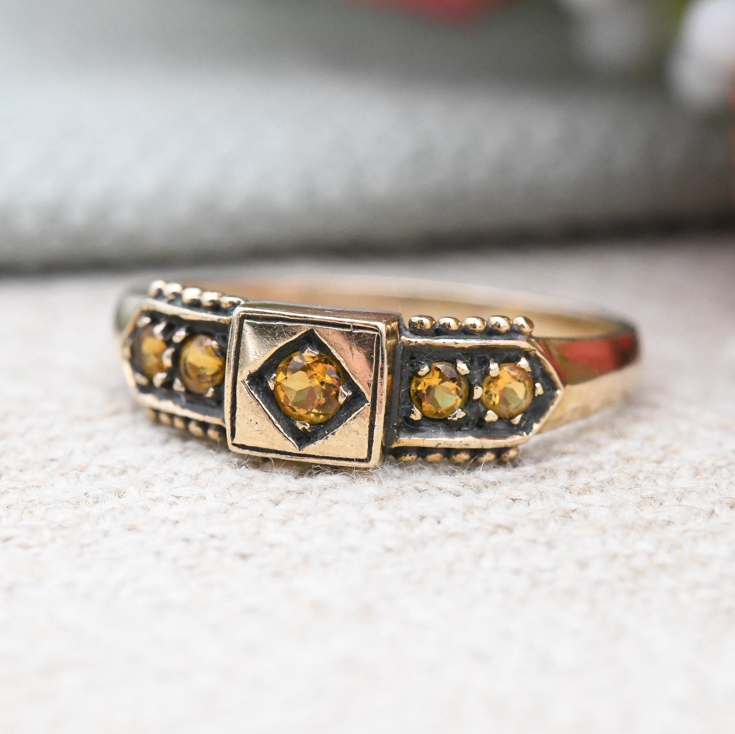 Granulated 9ct Gold Ring with Orange Stones 2000 - Faceted Gemstone Jewellery | Pretty Diamond Shape | UK Size - N | US Size - 6 1/2