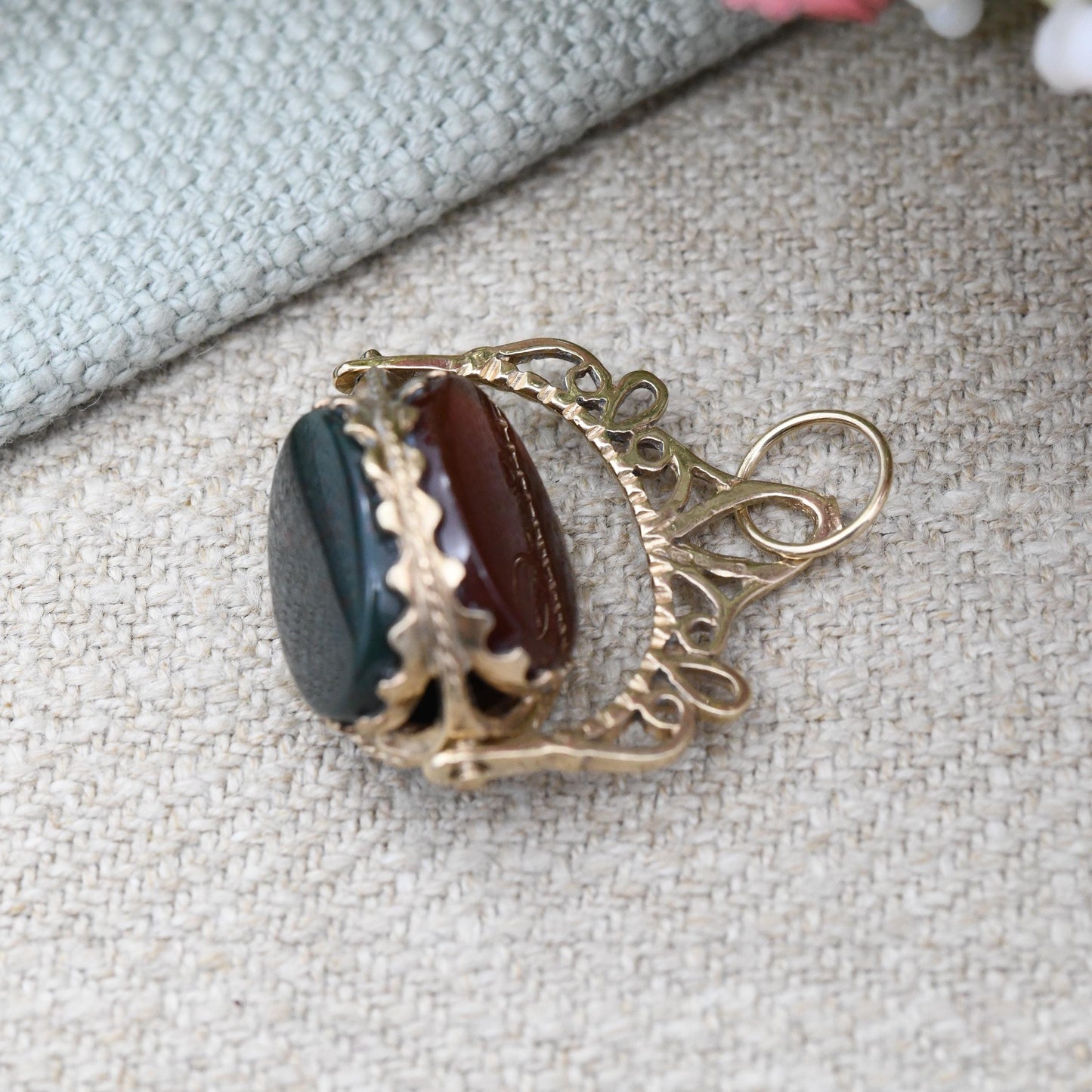 Vintage 9ct Gold Gemstone Spinner Fob Bloodstone Carnelian Onyx - Gemstone Watch Fob Pendant | Antique Style | Heliotrope Jasper
