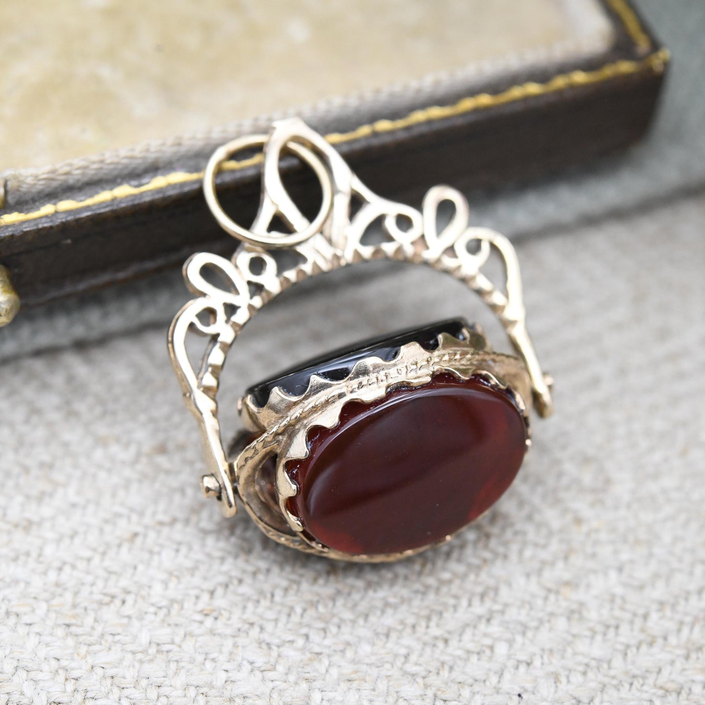 Vintage 9ct Gold Gemstone Spinner Fob Bloodstone Carnelian Onyx - Gemstone Watch Fob Pendant | Antique Style | Heliotrope Jasper