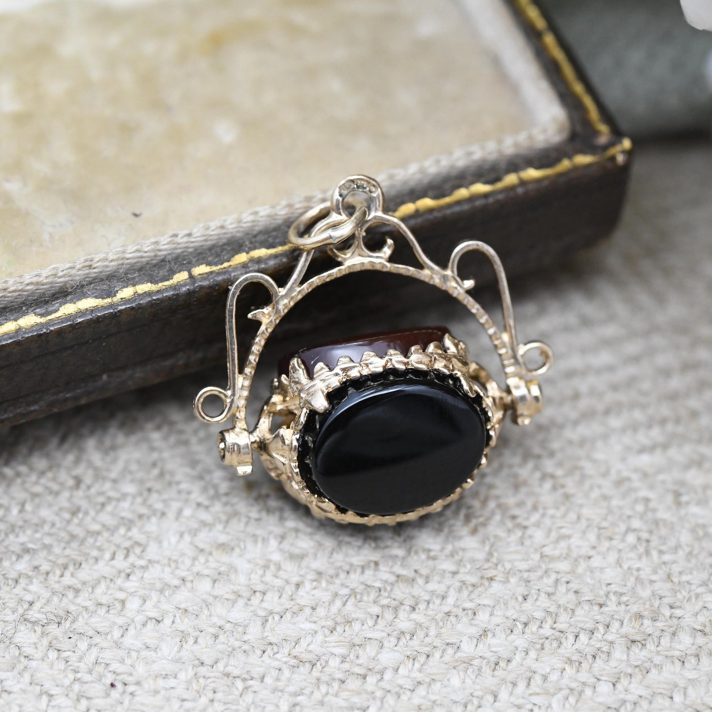 Vintage 9ct Gold Spinner Fob Pendant Carnelian Onyx Bloodstone - Antique Style Miniature Gemstone Watch Fob Charm Fidget Pretty Gift for Her