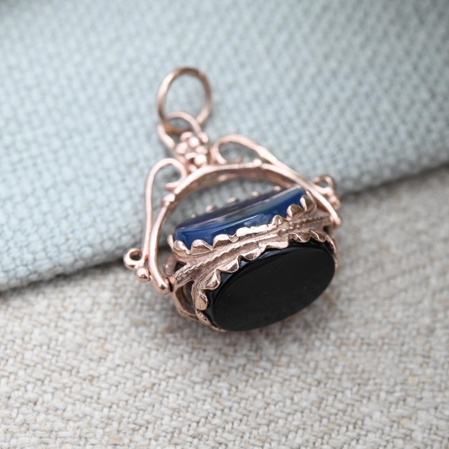 Vintage 9ct Rose Gold Spinner Fob 1992 Carnelian Onyx - Gemstone Watch Fob Pendant Antique Style Pretty Unusual Stone Flower Fob Charm