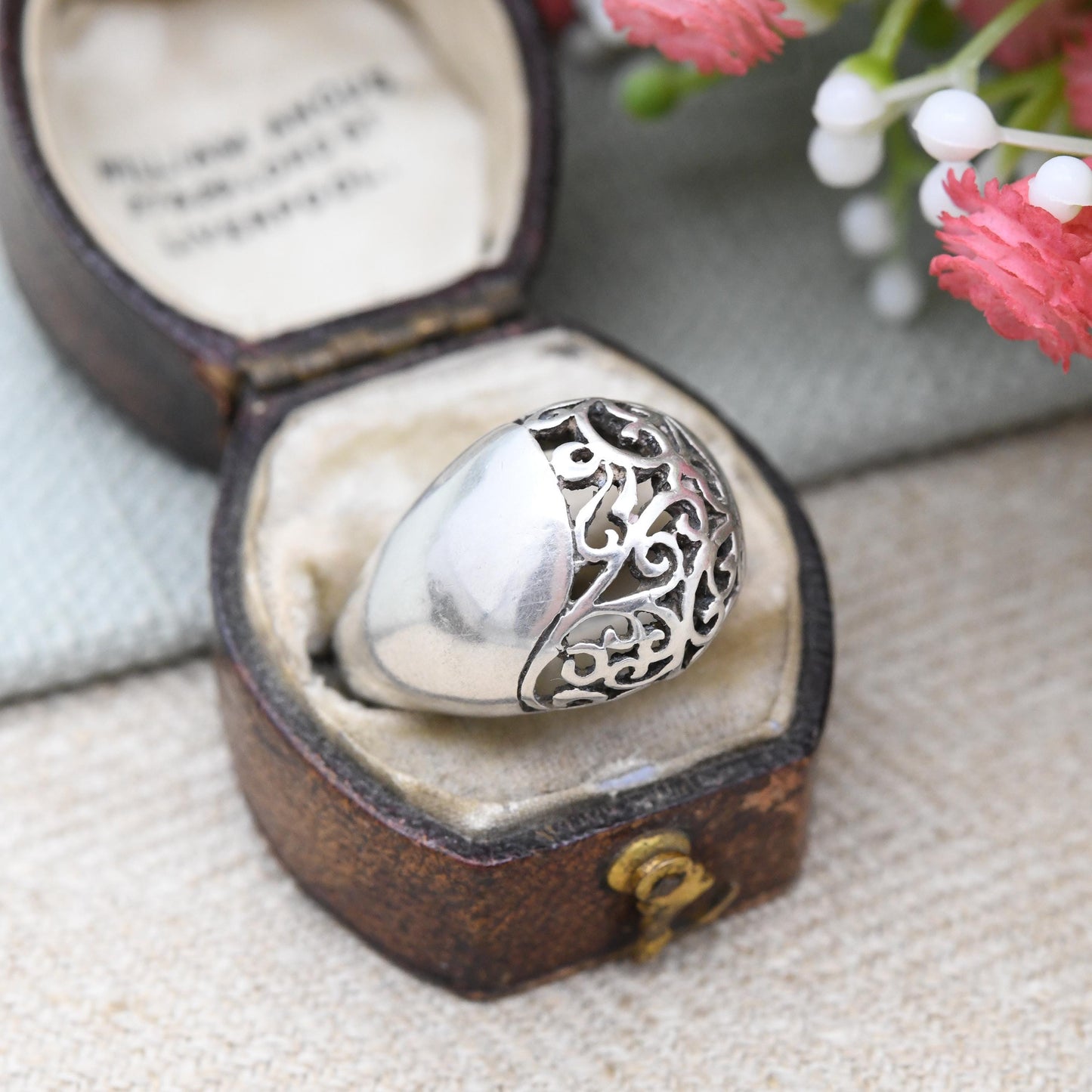 Vintage Israel Sterling Silver Domed Ring with Openwork Scrolling Design - Chunky Mid-Century Israeli | UK Size - O 1/2 | US Size - 7 1/2