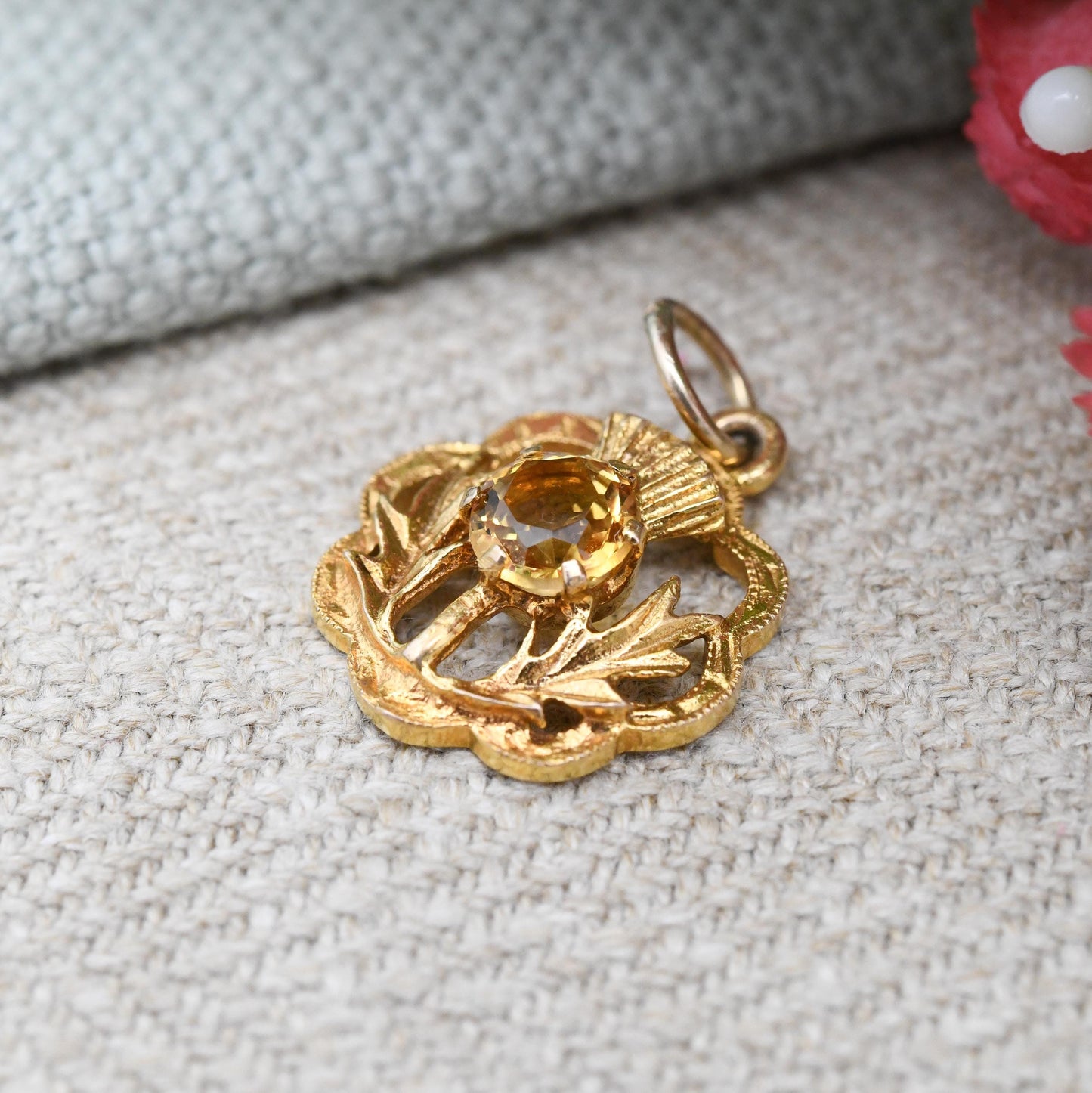 Vintage 9ct Gold Thistle Pendant 1965 with Citrine Paste Stone - Scottish Flower Scotland Thistle Charm Pretty Gold Necklace Gift A&Co