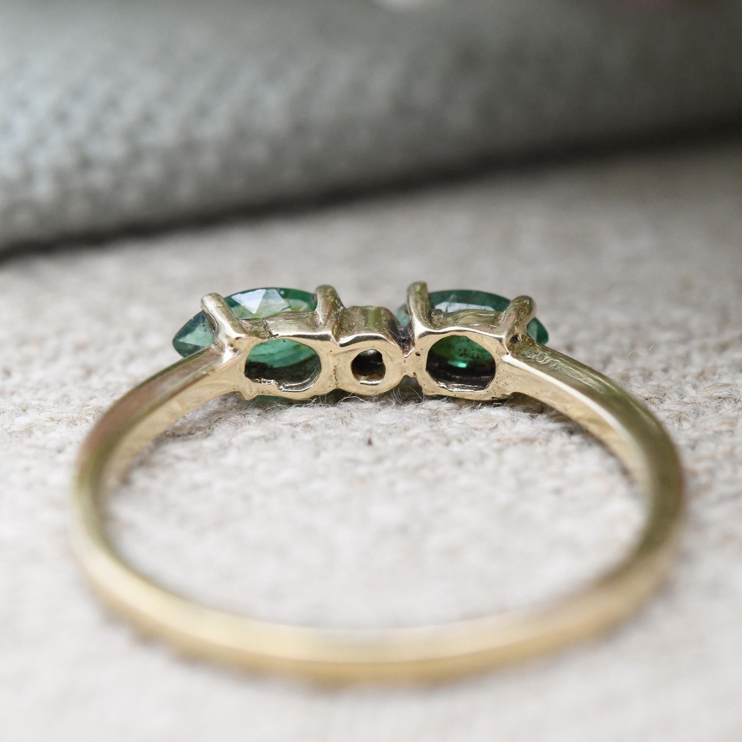 Vintage 14ct Gold Emerald and Diamond Ring - Green Gemstone Stacking Ring | Unusual Vintage Gold Jewellery Gift | UK Size - M | US Size - 6