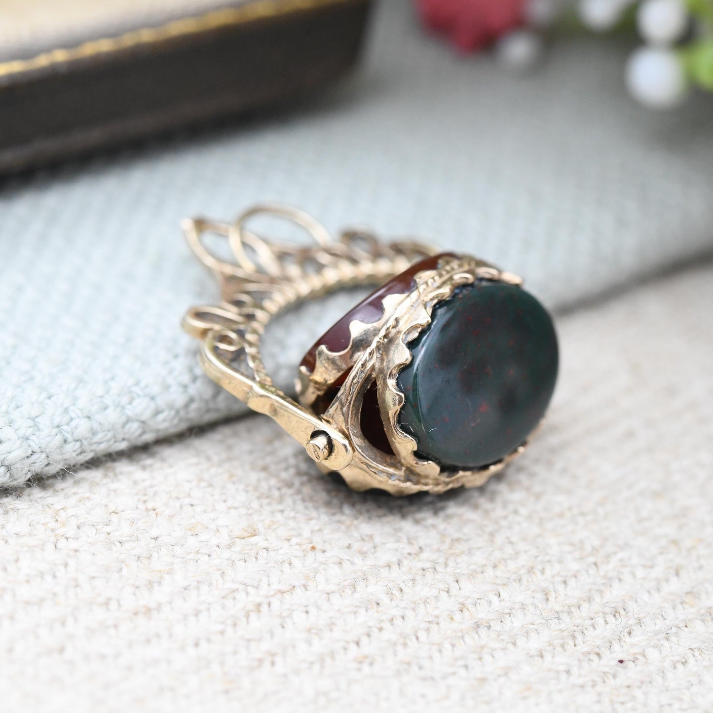 Vintage 9ct Gold Gemstone Spinner Fob Bloodstone Carnelian Onyx - Gemstone Watch Fob Pendant | Antique Style | Heliotrope Jasper