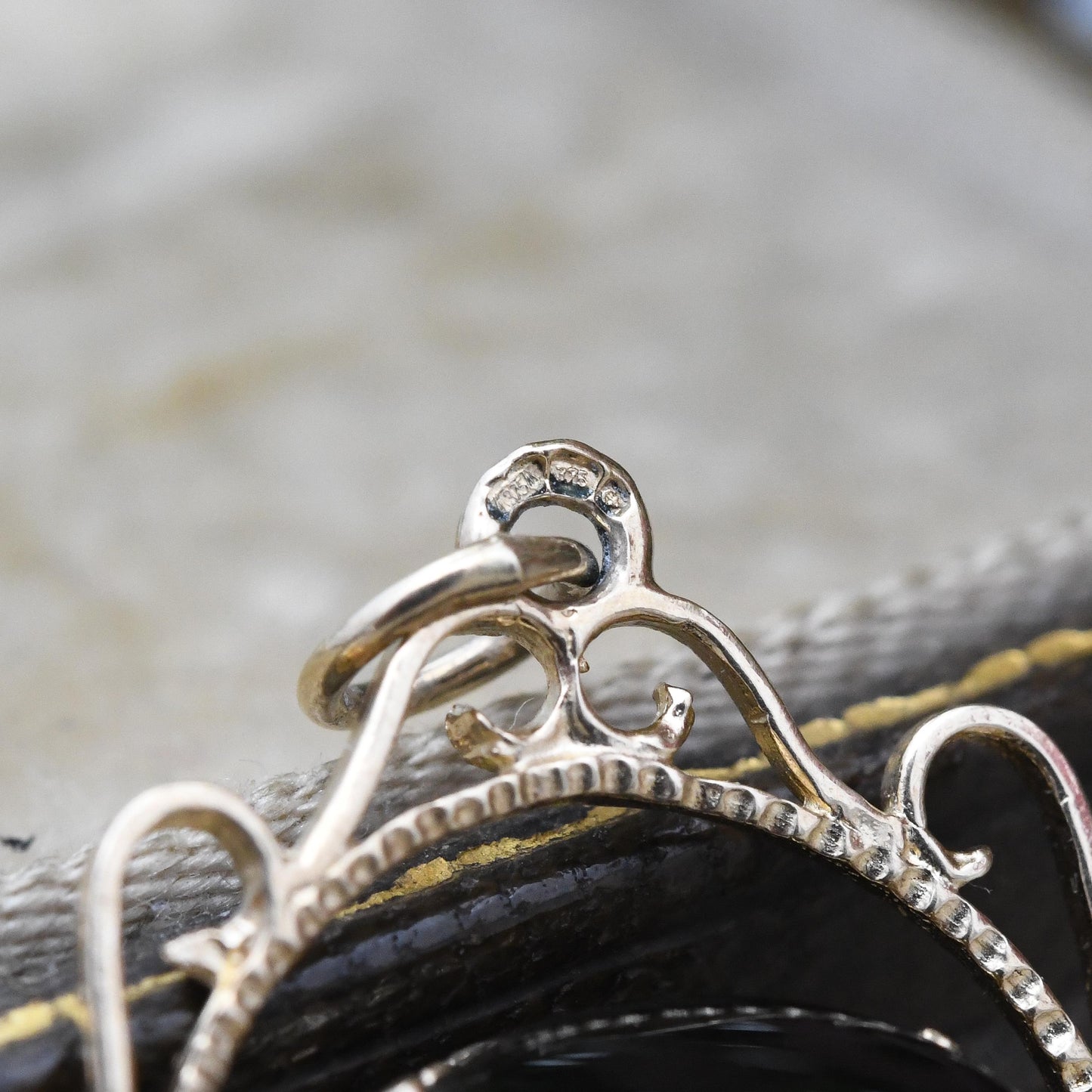 Vintage 9ct Gold Spinner Fob Pendant Carnelian Onyx Bloodstone - Antique Style Miniature Gemstone Watch Fob Charm Fidget Pretty Gift for Her