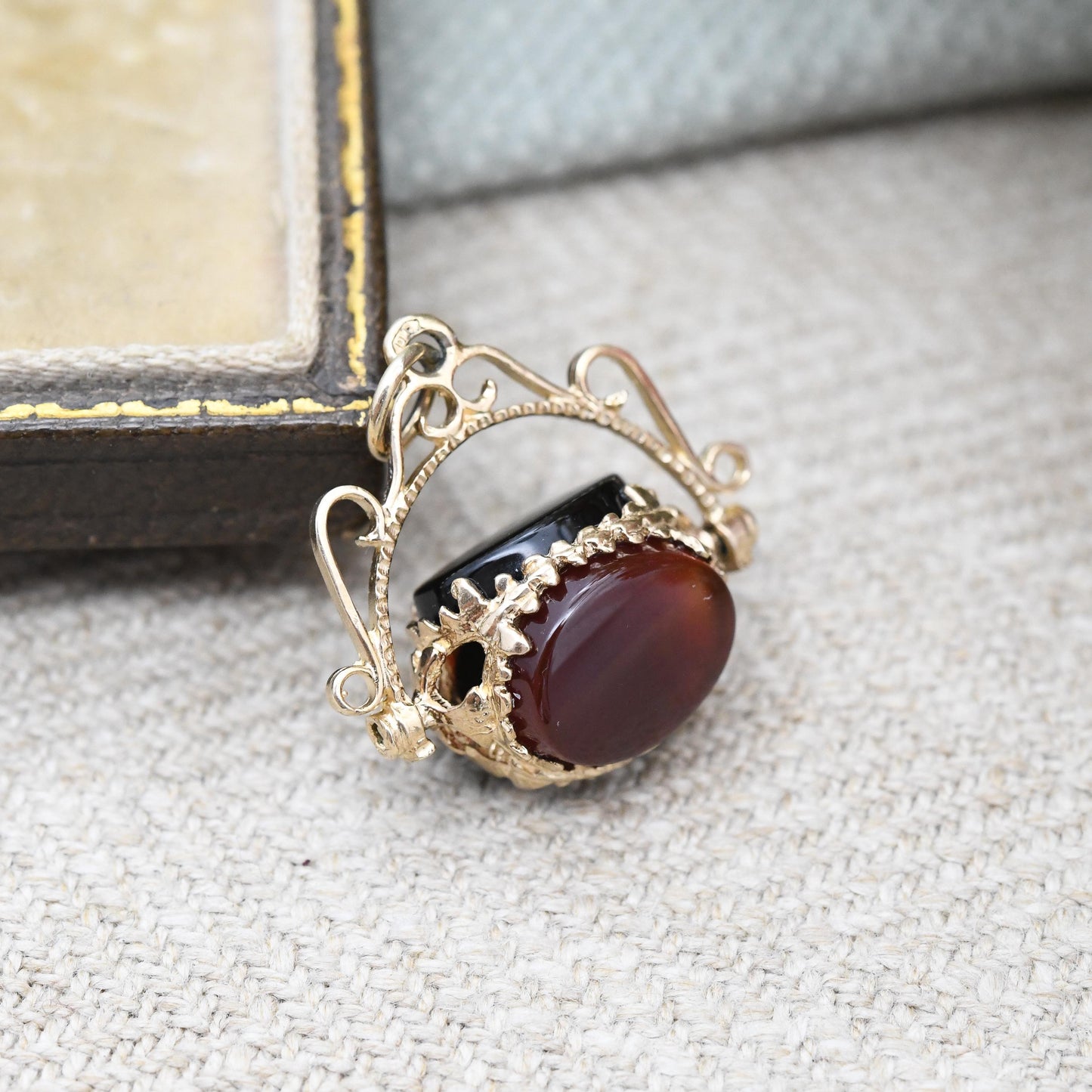 Vintage 9ct Gold Spinner Fob Pendant Carnelian Onyx Bloodstone - Antique Style Miniature Gemstone Watch Fob Charm Fidget Pretty Gift for Her