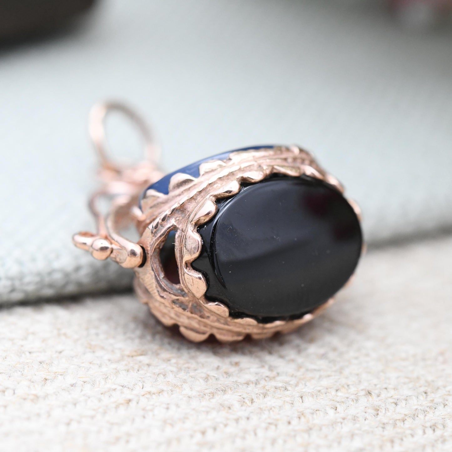 Vintage 9ct Rose Gold Spinner Fob 1992 Carnelian Onyx - Gemstone Watch Fob Pendant Antique Style Pretty Unusual Stone Flower Fob Charm