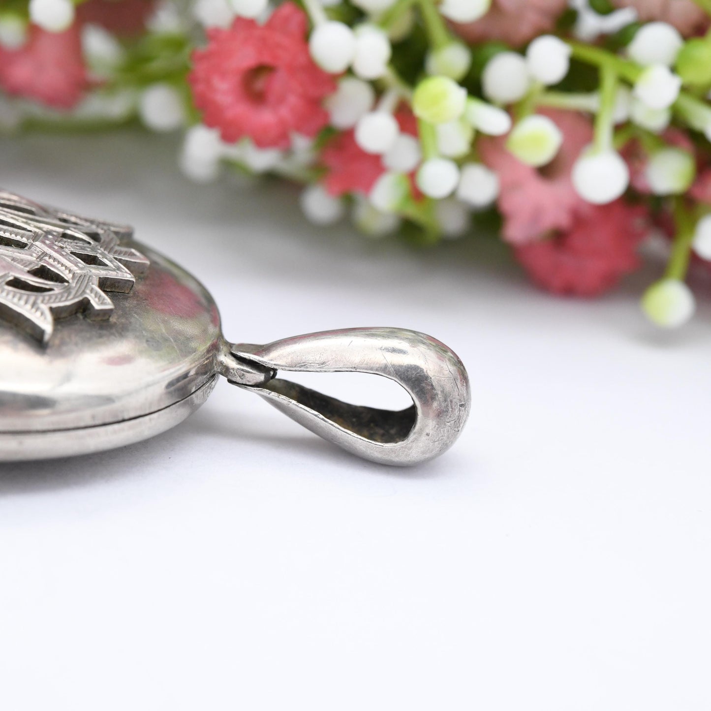 Antique Victorian Sterling Silver Monogram Locket Interwoven Letters ATE - Oval Pendant Engraved Sentimental Initial Gift Aesthetic Movement