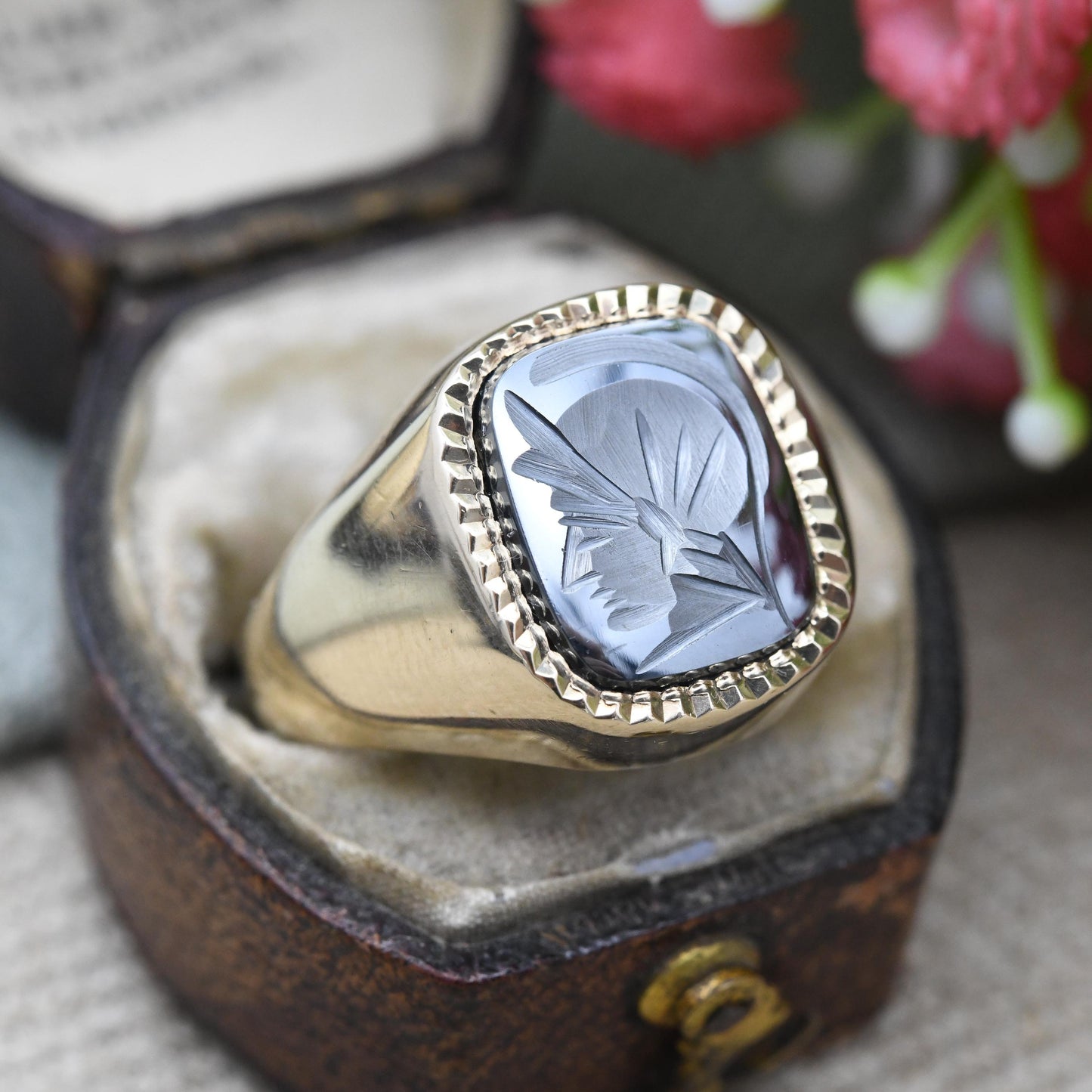 Vintage 9ct Gold Hematite Intaglio Signet Ring 1972 - Roman Soldier Face Carved Stone Gift for Him | UK Size - Q 1/2 | US Size - 8 1/2